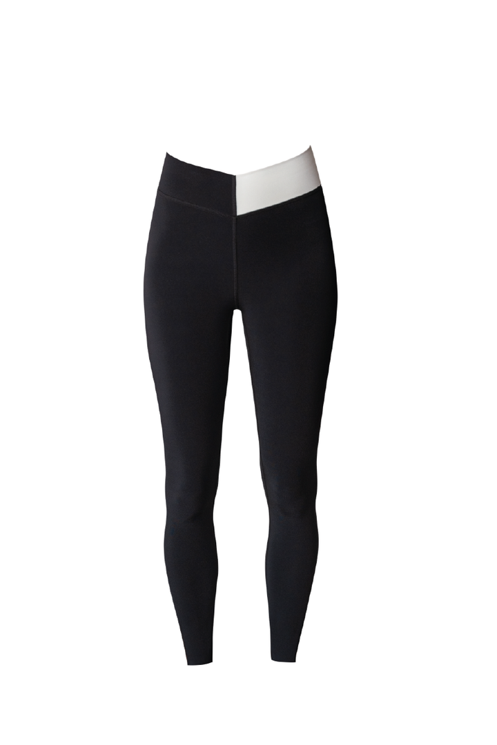LEGGINGS IN V BLACK & WHITE