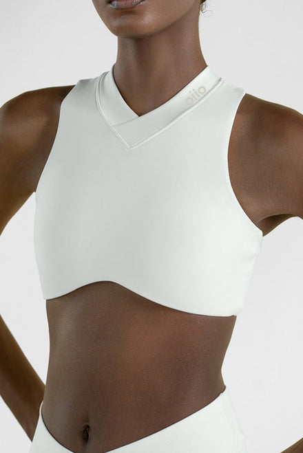 CROSSED V NECK TOP IN VANILLA ICE