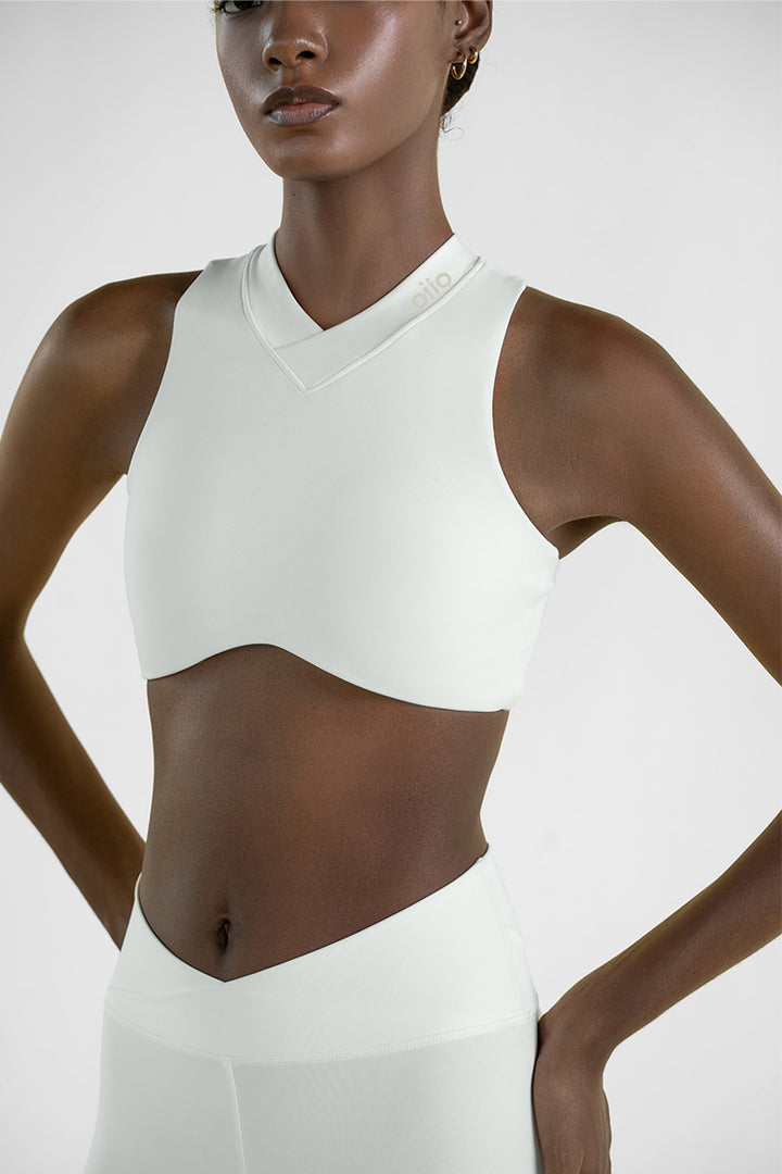 CROSSED V NECK TOP IN VANILLA ICE